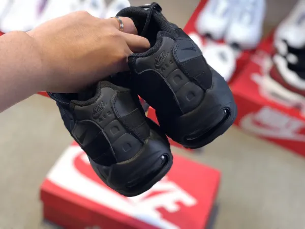 Nike Air Max 95 Black Sneakers - 65