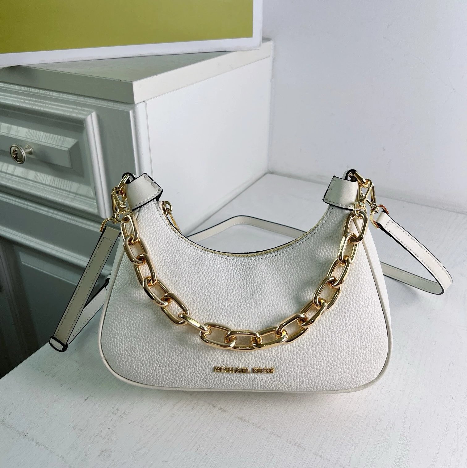 Michael Kors Jet Set Charm Hobo Bag