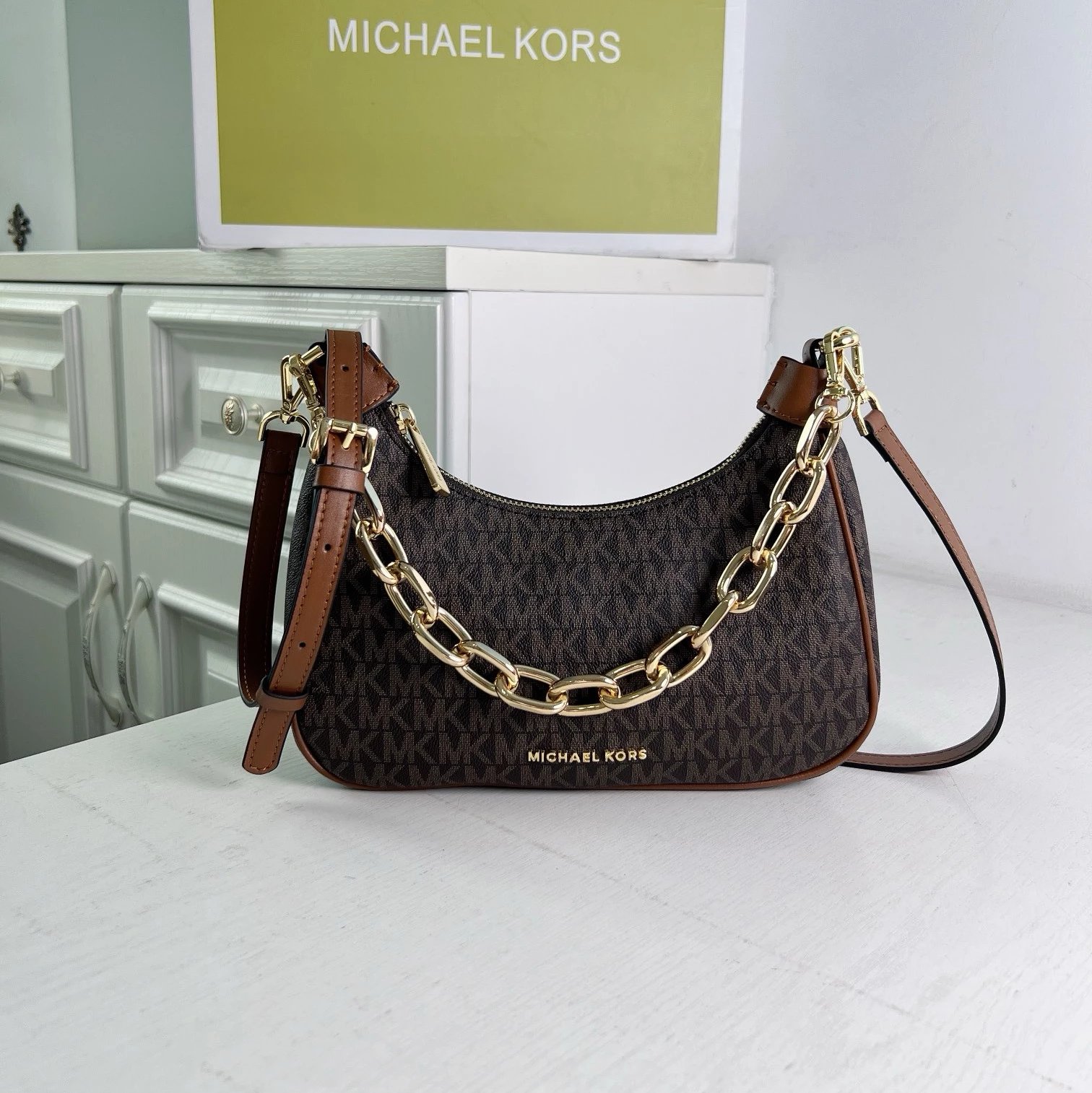 Michael Kors Jet Set Charm Hobo Bag