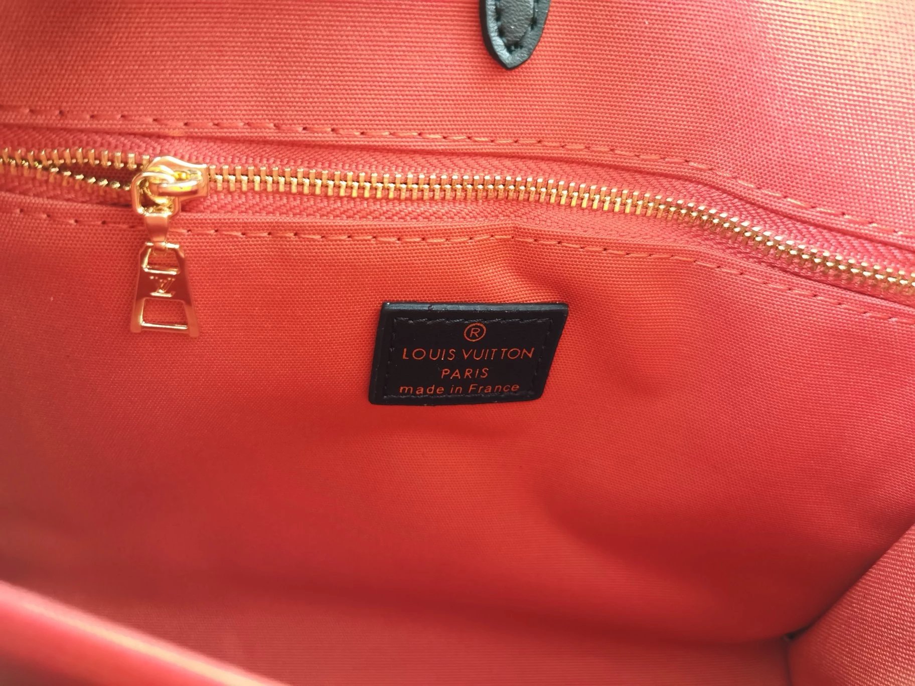 Louis Vuitton OnTheGo Mm 8
