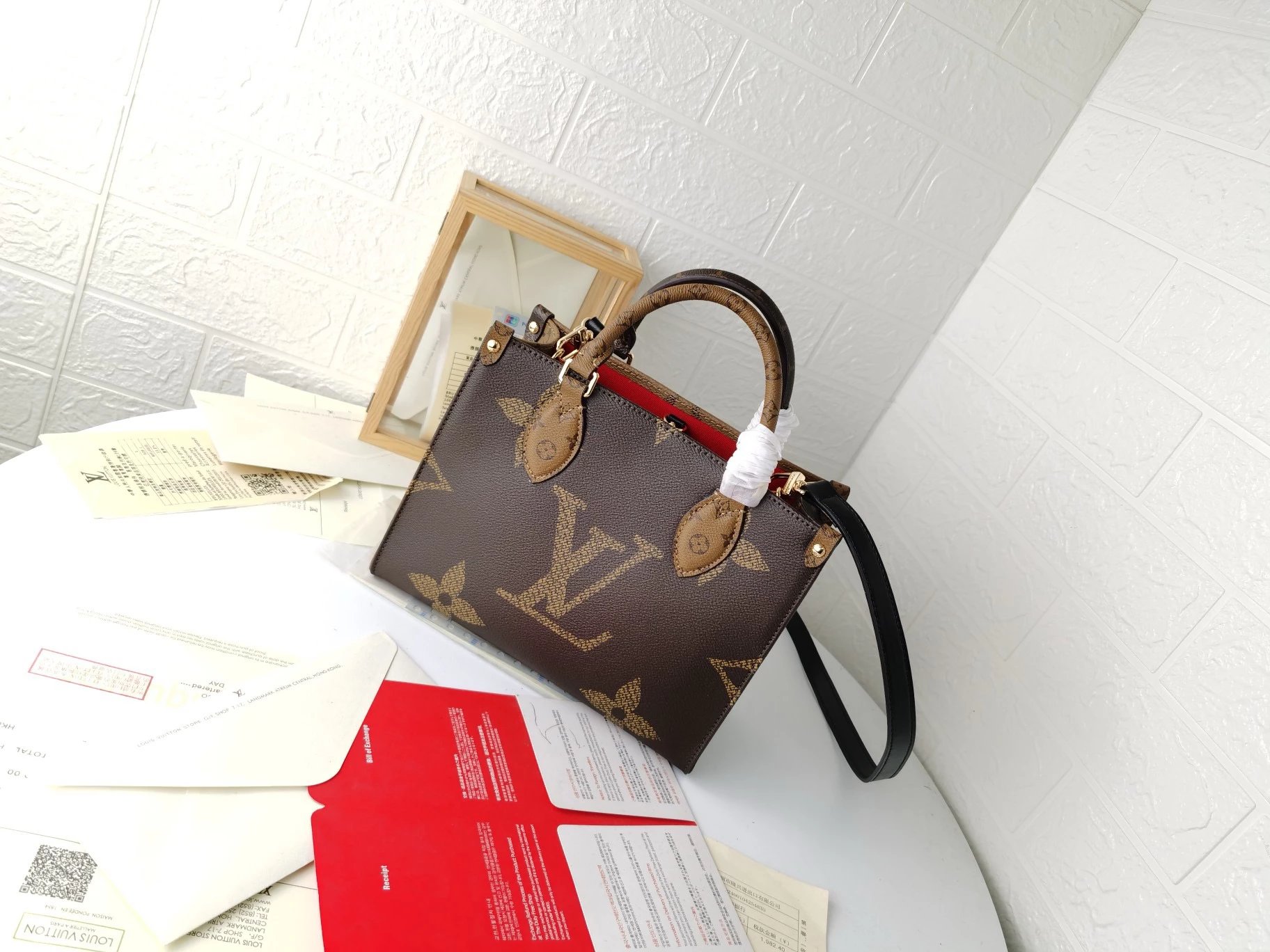 Louis Vuitton OnTheGo Mm 2