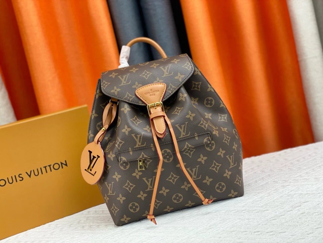 Backpack from Foreign trade genuine
