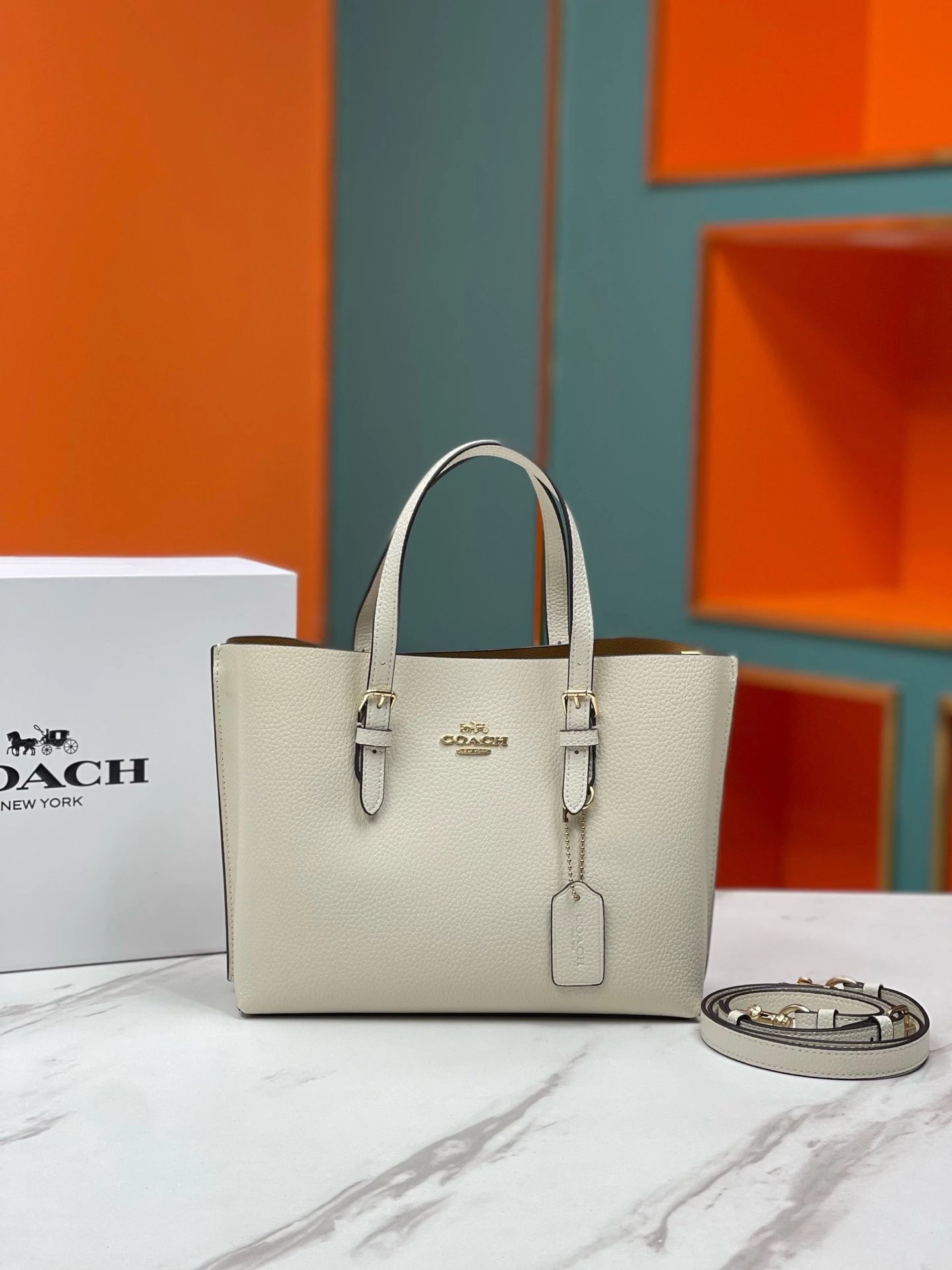 Coach Mollie Tote Bag 4