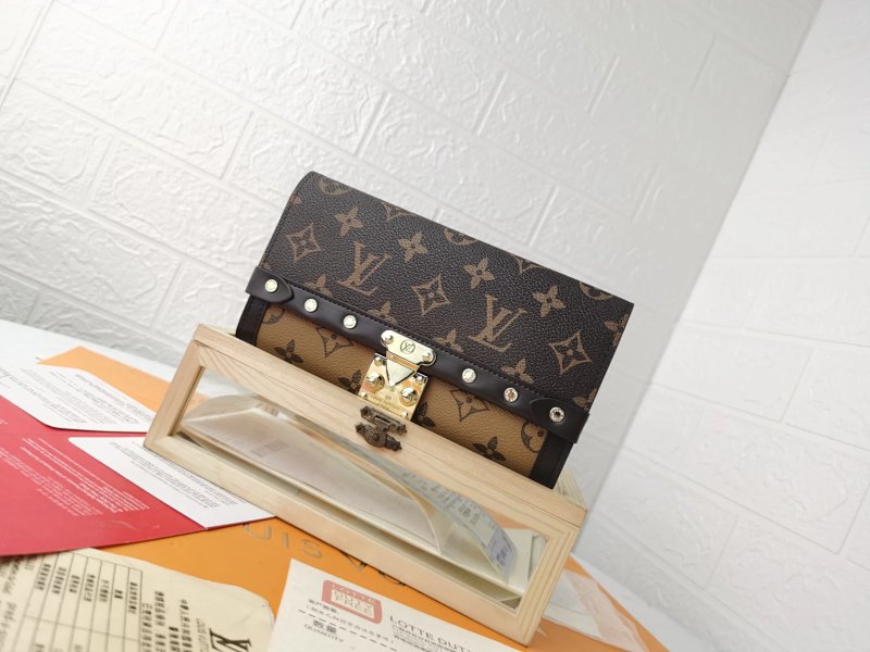 Wallet from Foreign trade genuine