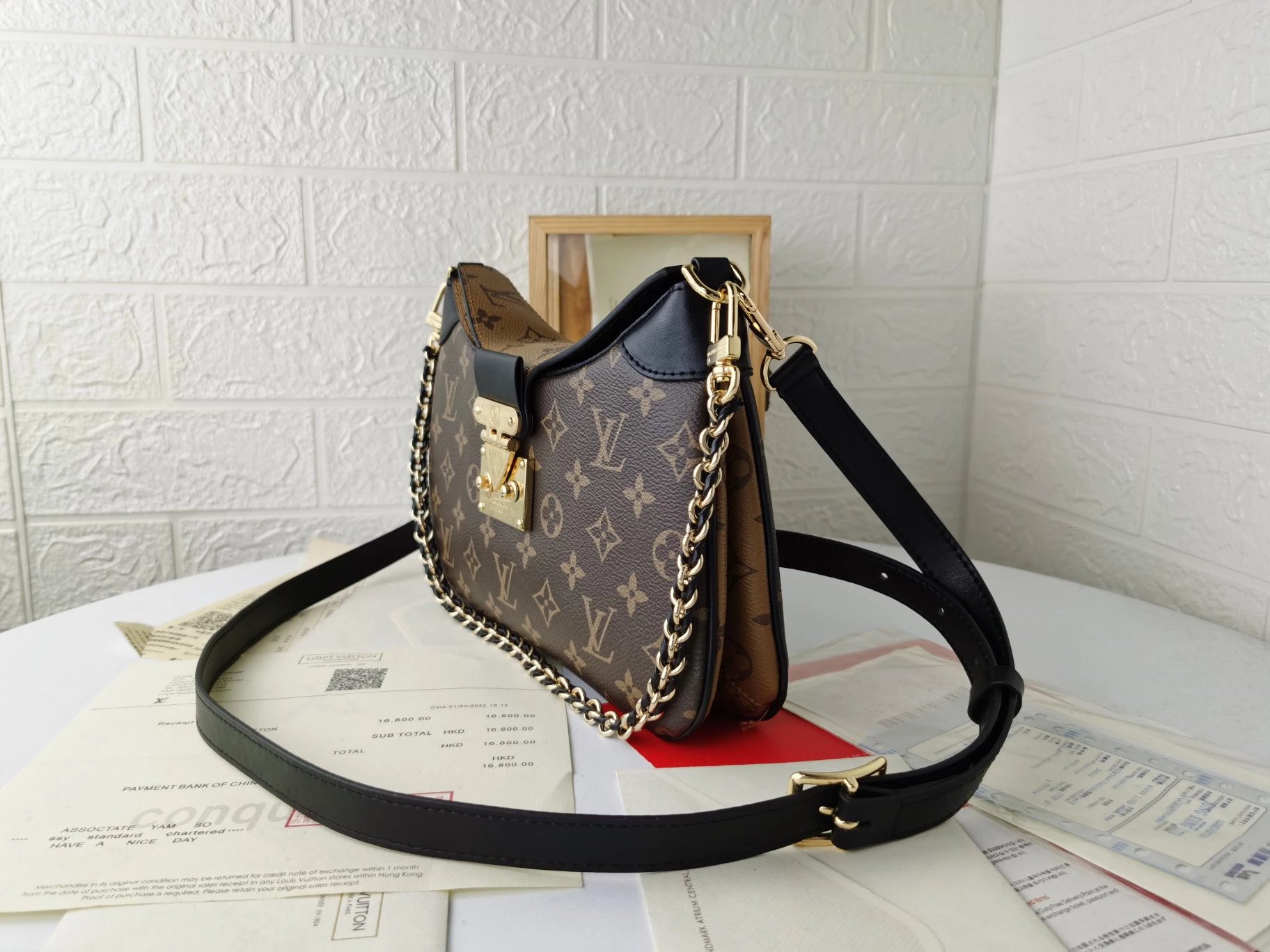Louis Vuitton Twinny Handbag 5