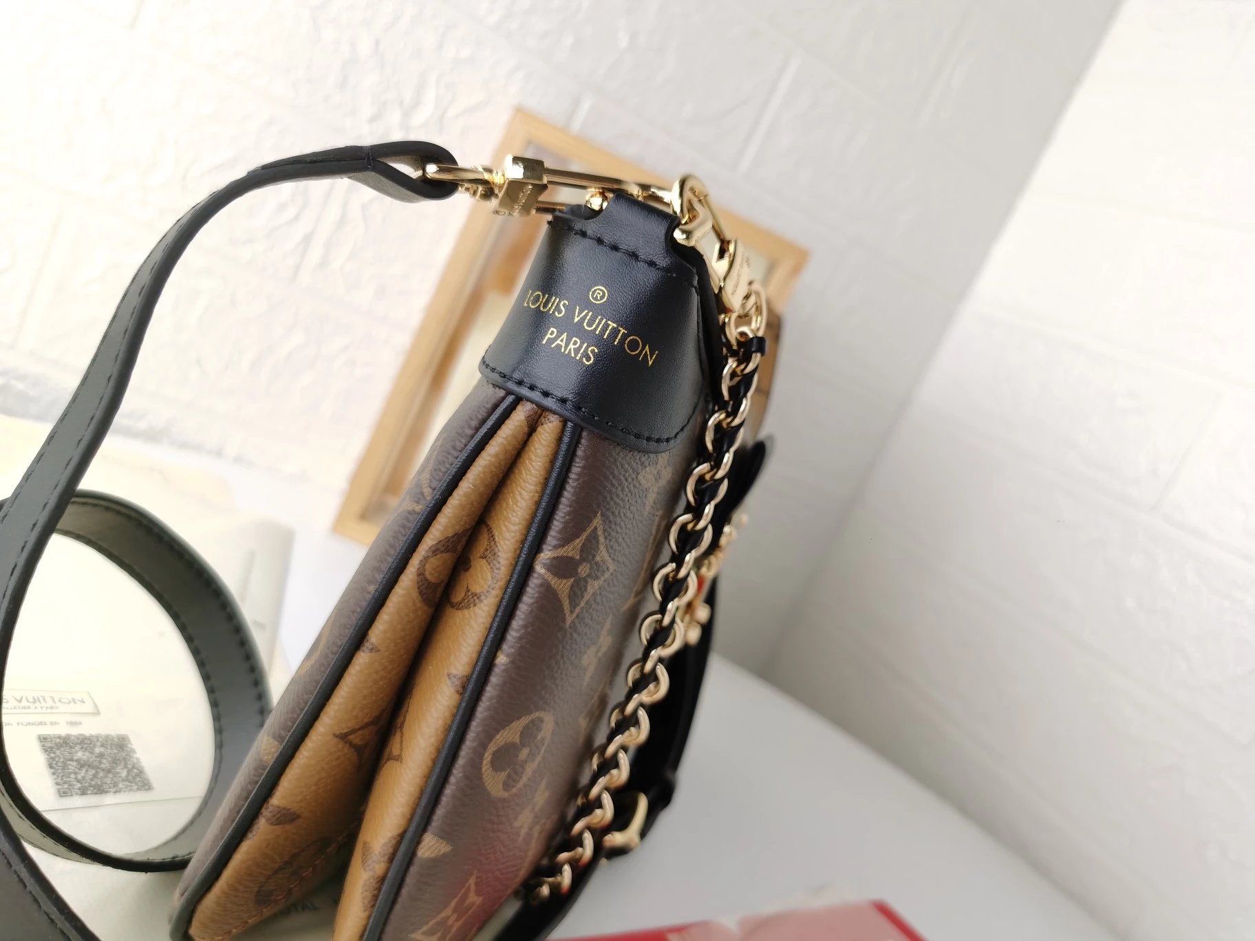 Louis Vuitton Twinny Handbag 9