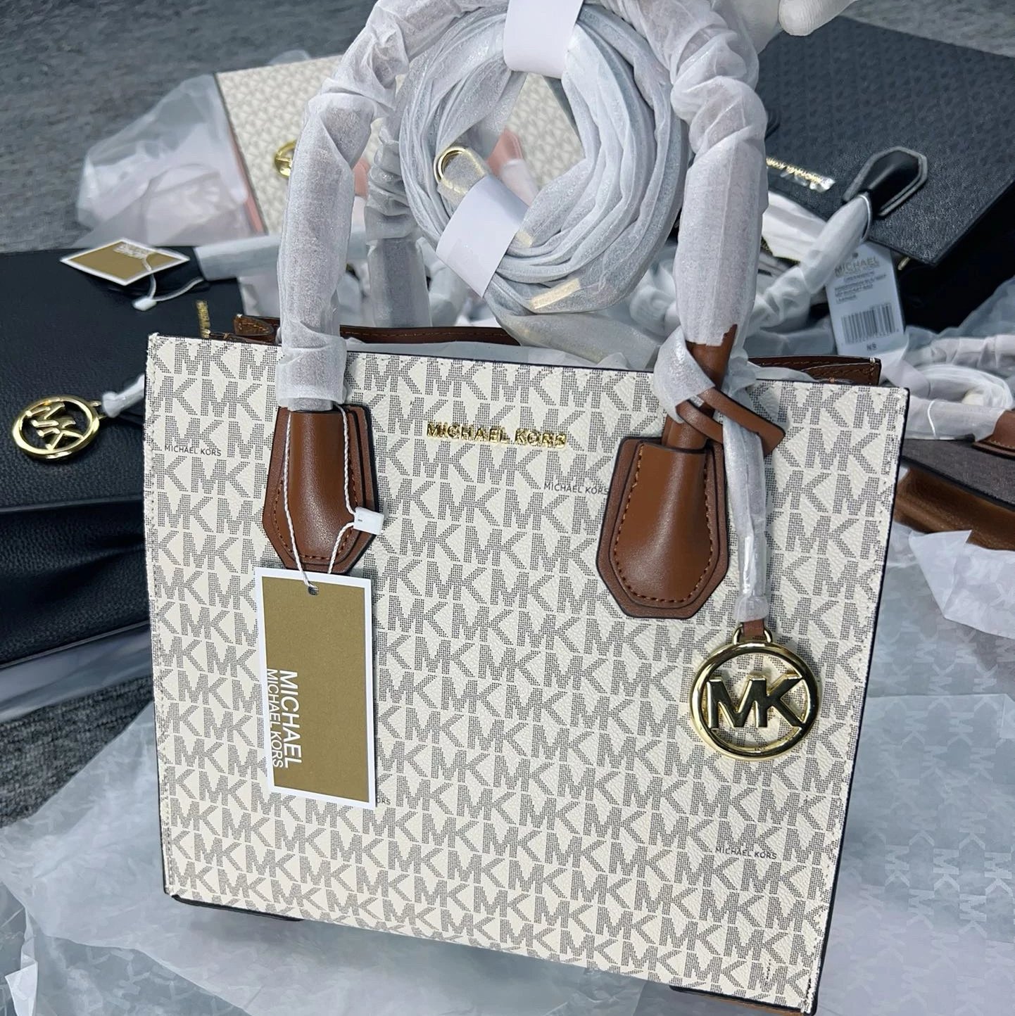 Michael Kors Mercer Medium Tote Bag