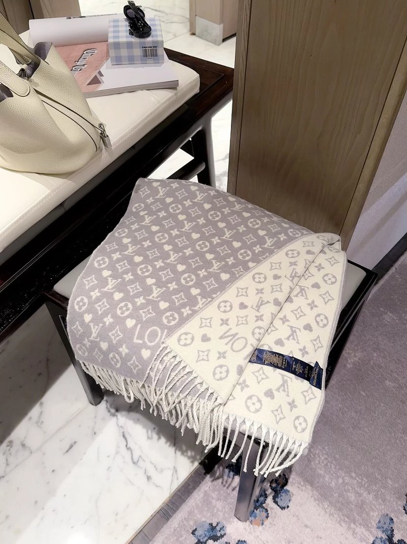 Louis Vuitton scarf