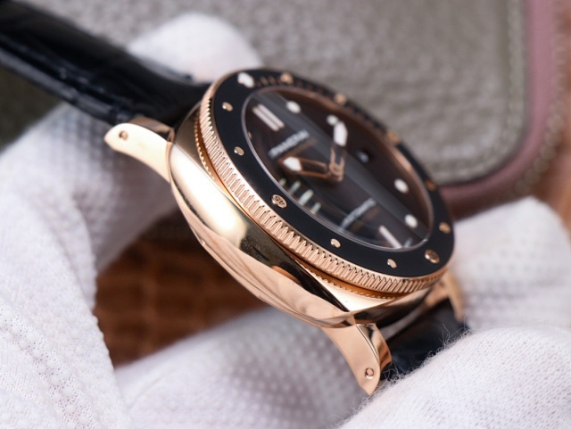  VS厂沛纳海 PAM974红金42MM (图6)