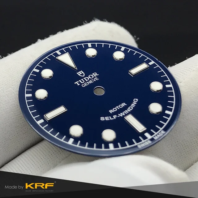 KRF厂帝舵V3碧湾糸列36mm 79500蓝面钢带(图2)