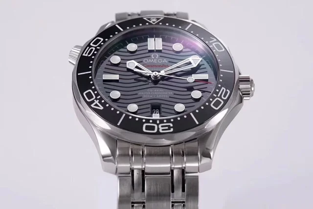 VS厂欧米茄V2版海马300m 新款8800机芯(图12)