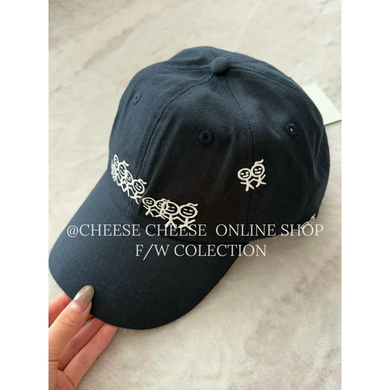 Hat from Cheese/ Kishi