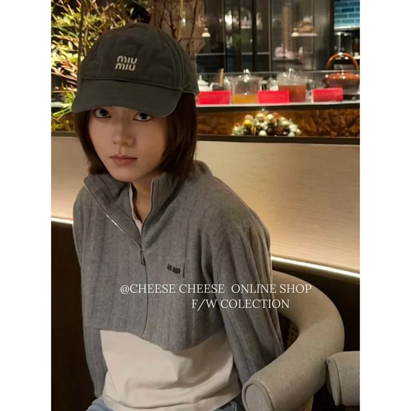 Sweater from Cheese/ Kishi