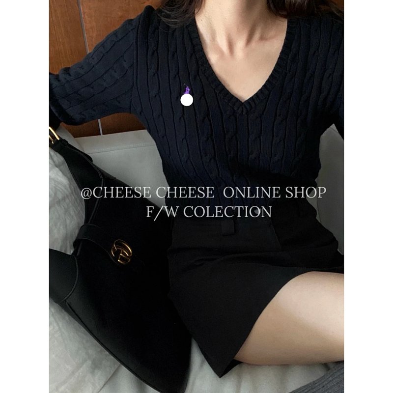 Sweater from Cheese/ Kishi