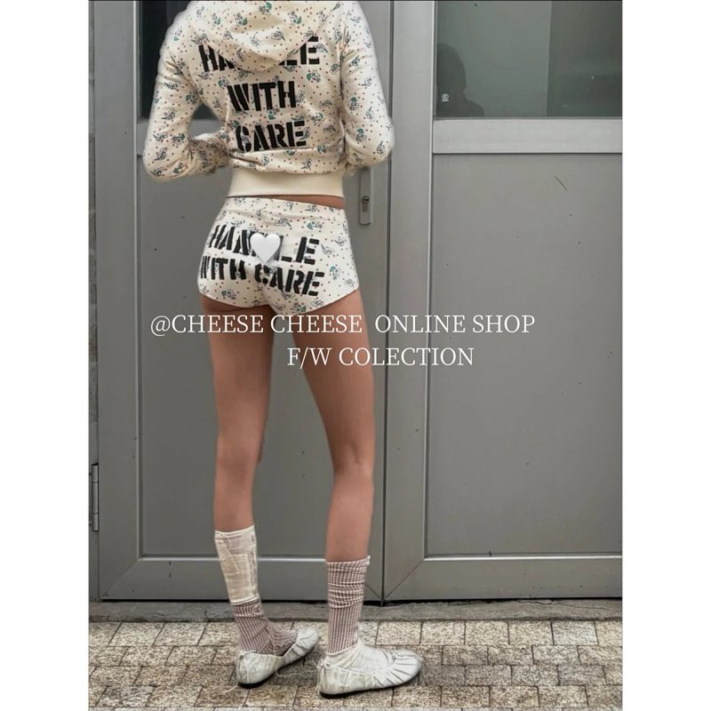 Shorts from Cheese/ Kishi
