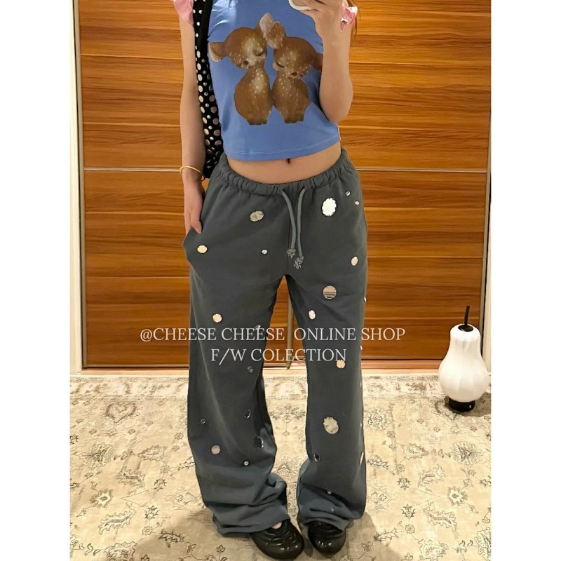 Sweatpants from Cheese/ Kishi