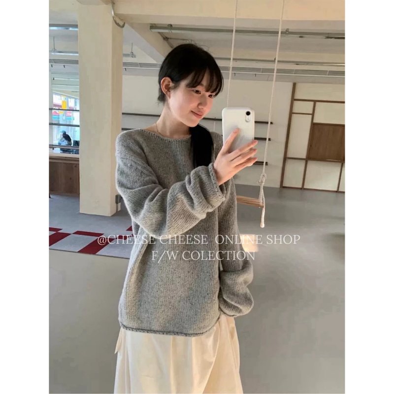 Sweater from Cheese/ Kishi