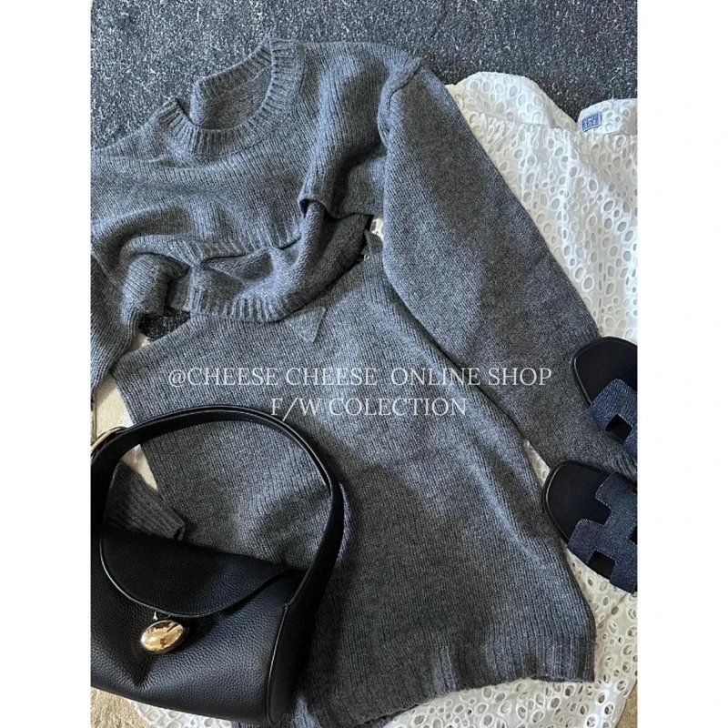 Sweater from Cheese/ Kishi