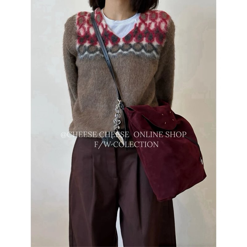 Sweater from Cheese/ Kishi