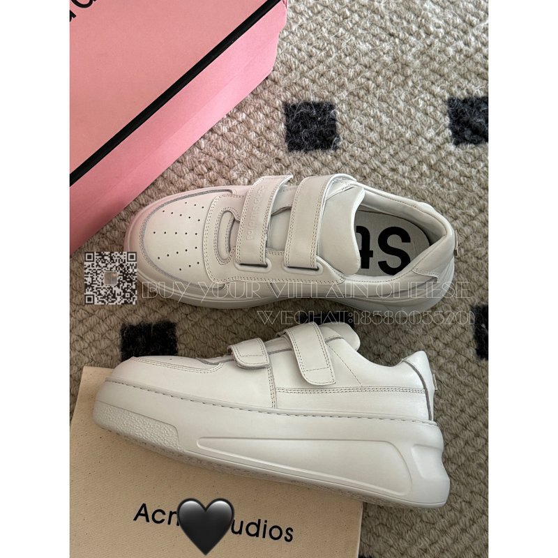 Shoes from Cheese/ Kishi