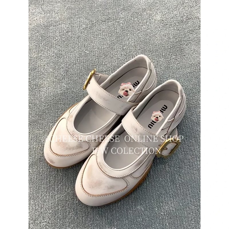 5 29 M Deck Shoes