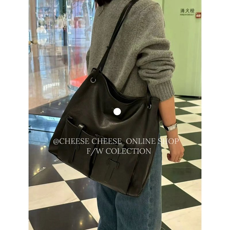 Tote bag from Cheese/ Kishi