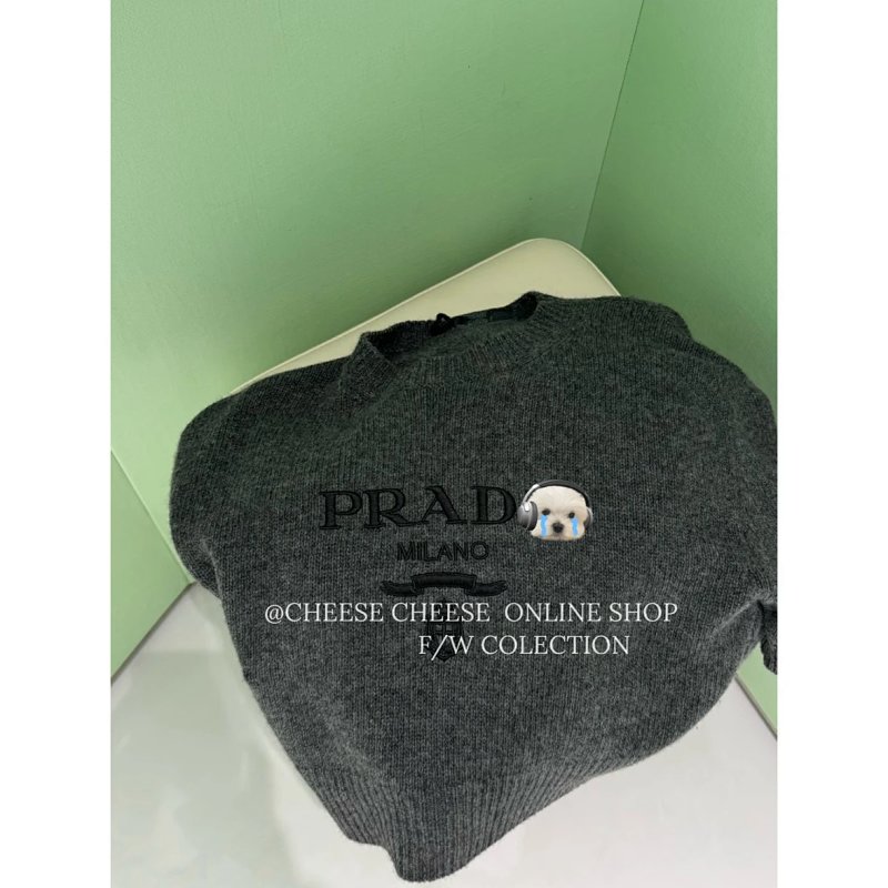 Sweater from Cheese/ Kishi