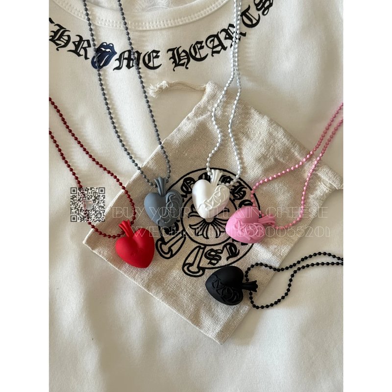 Necklace from Cheese/ Kishi