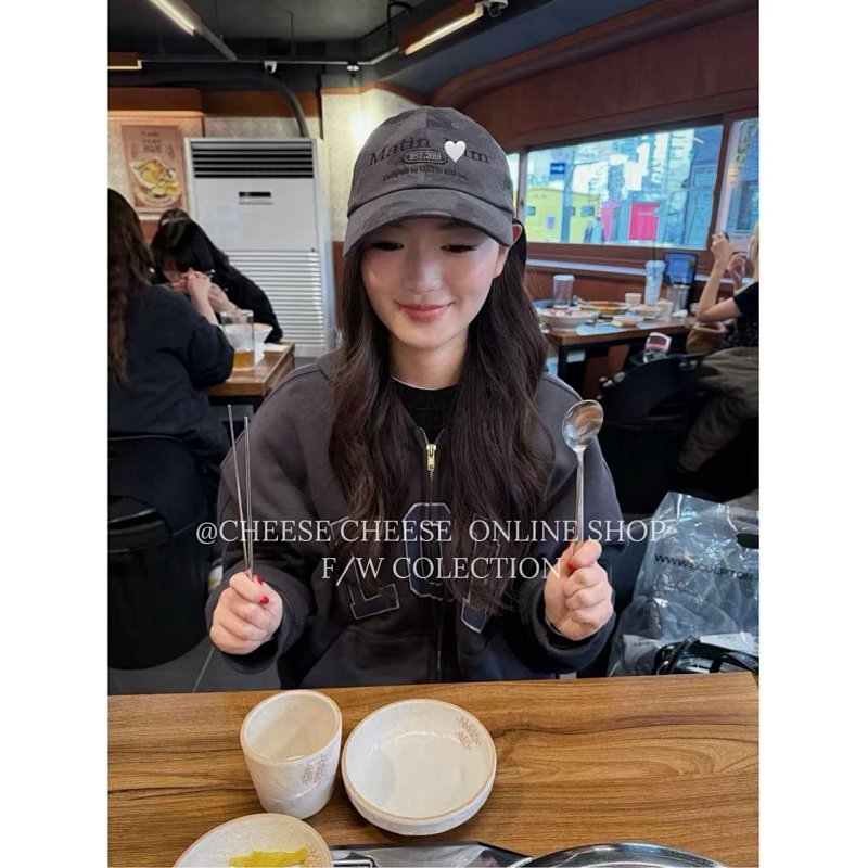 Hat from Cheese/ Kishi