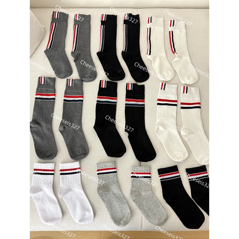 Socks from Cheese/ Kishi