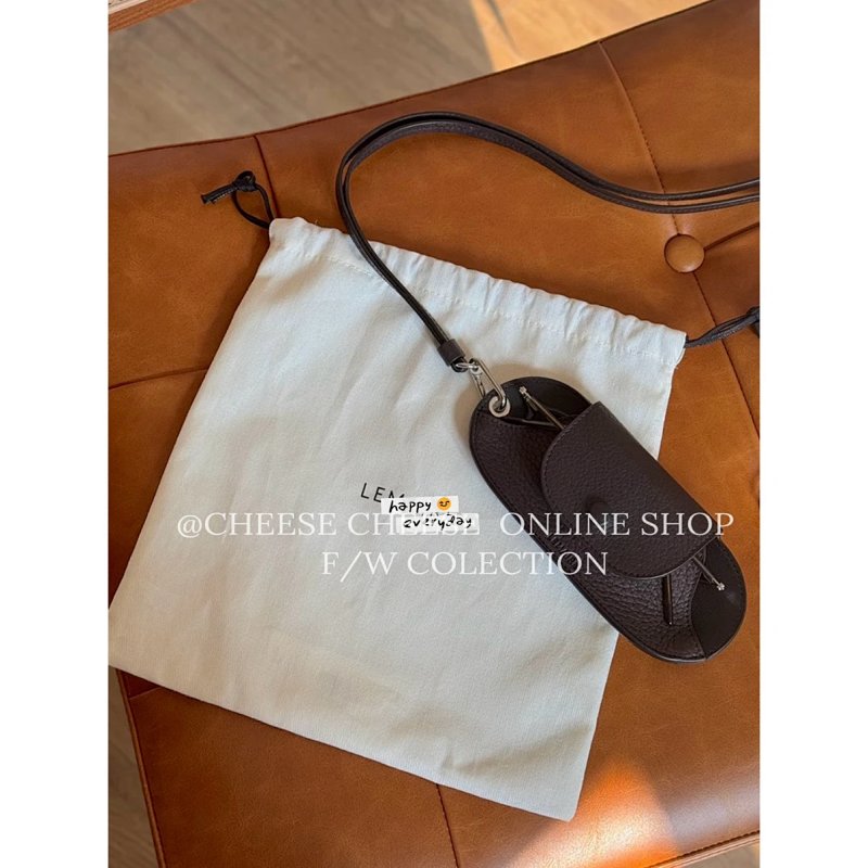 Glasses from Cheese/ Kishi