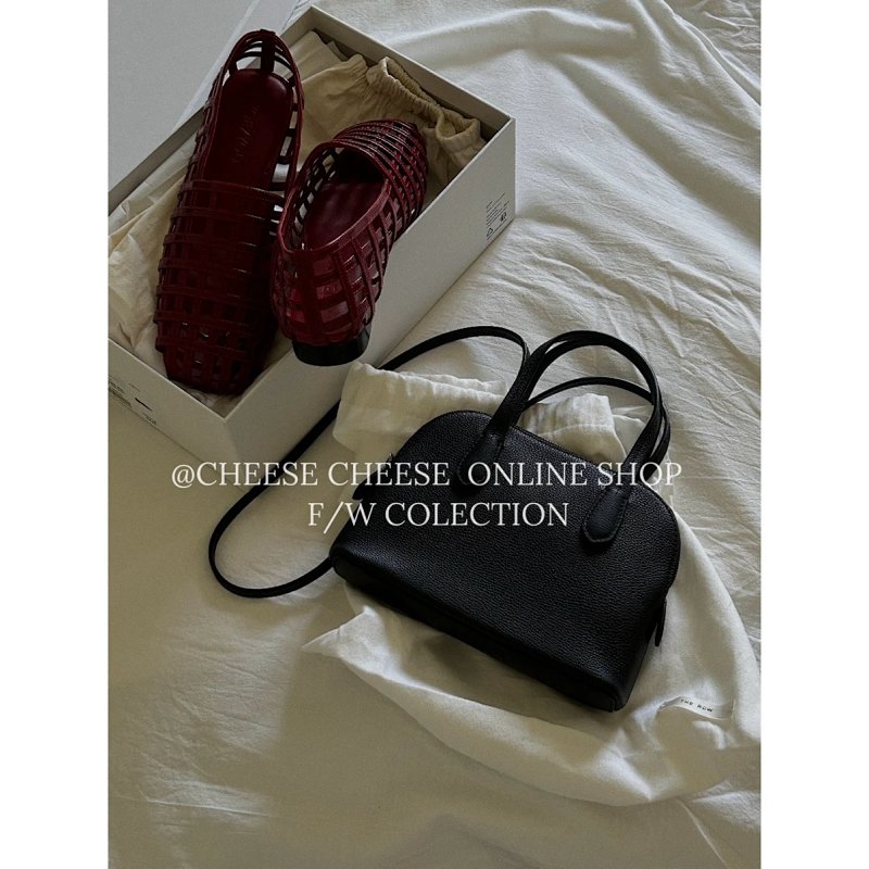 Handbag from Cheese/ Kishi