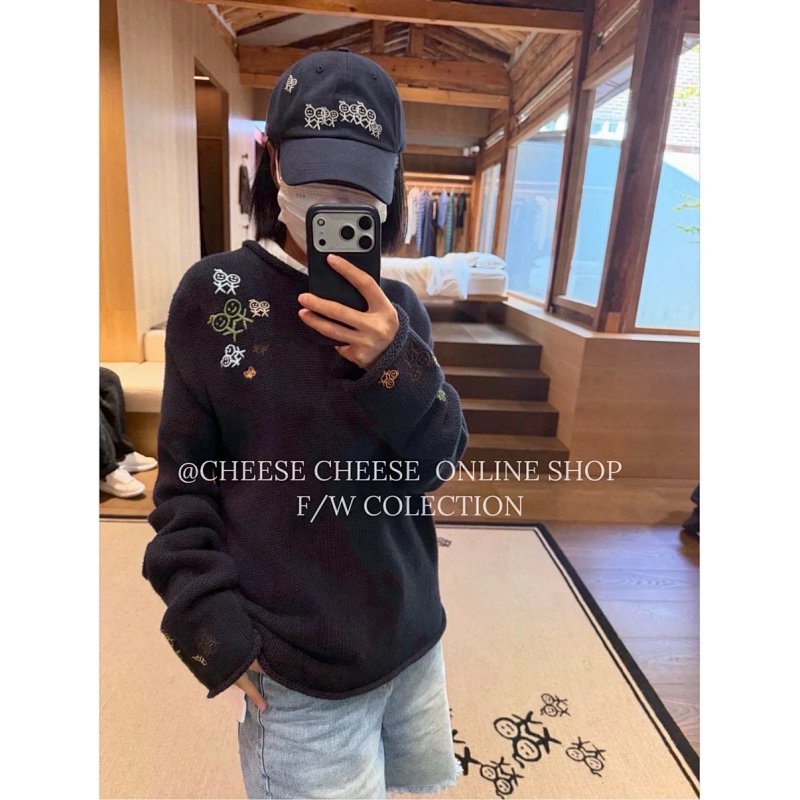 Sweater from Cheese/ Kishi