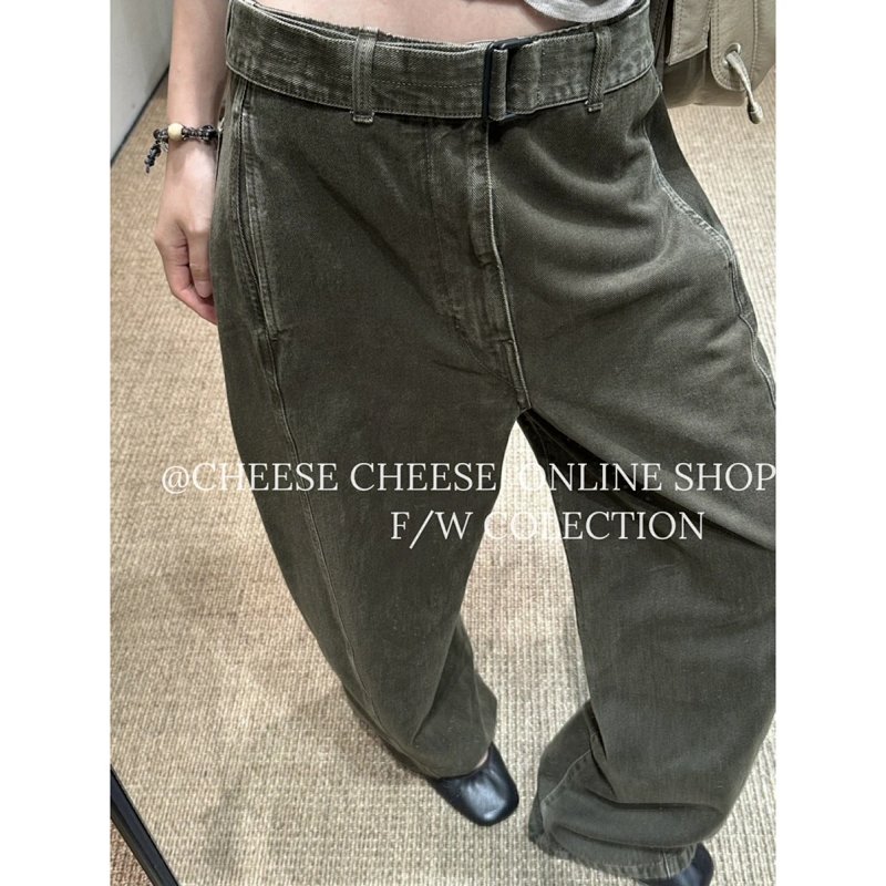 Belt from Cheese/ Kishi