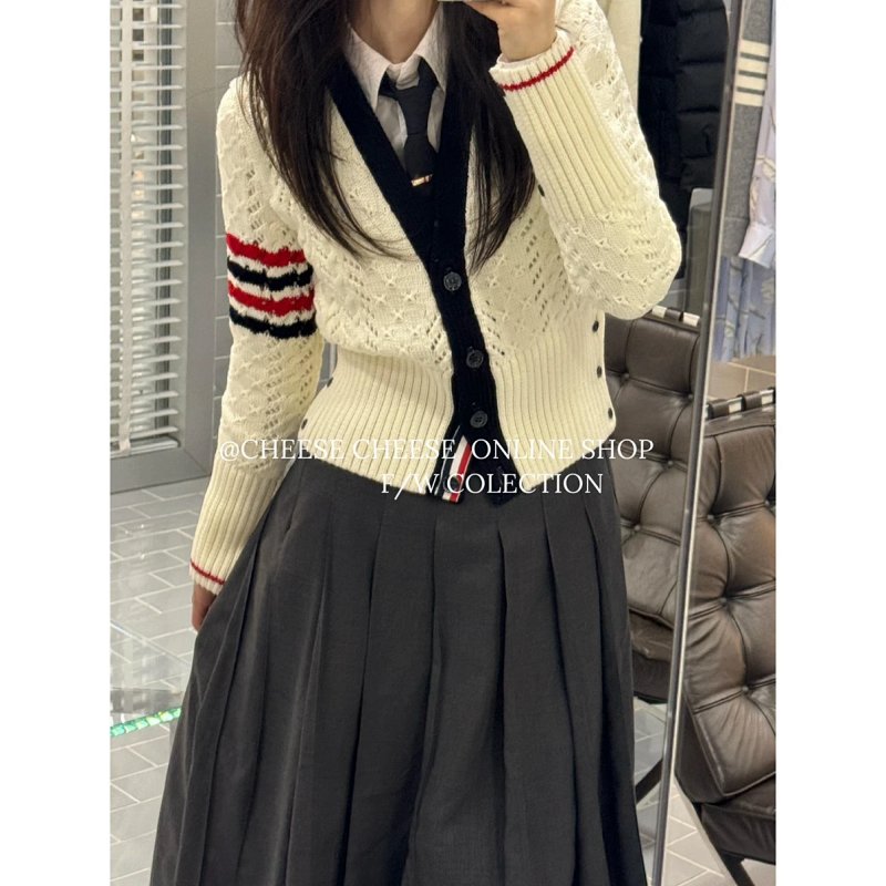 Sweater from Cheese/ Kishi