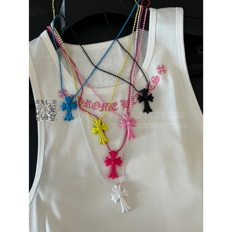 Necklace from Cheese/ Kishi