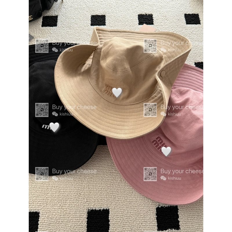 Hat from Cheese/ Kishi