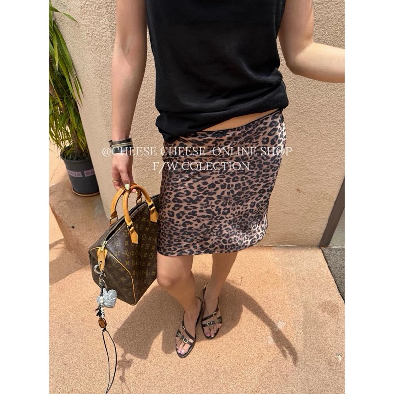 Skirt from Cheese/ Kishi