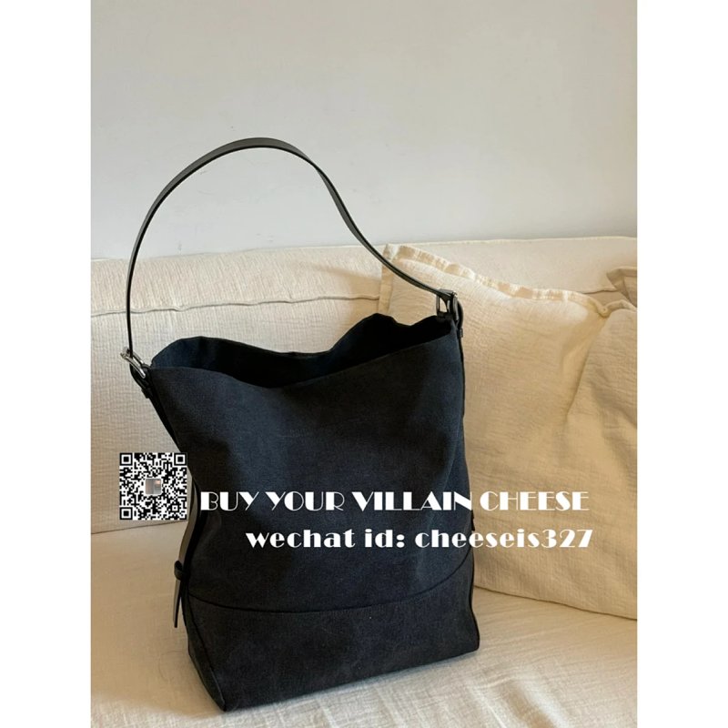 Tote bag from Cheese/ Kishi