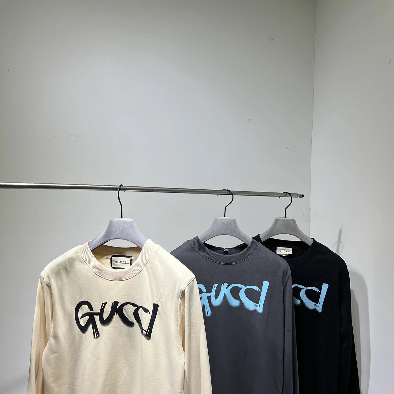 Loss clearance Letter Print Sweatshirt Couple's models offset letter pullover simple versatile sweater