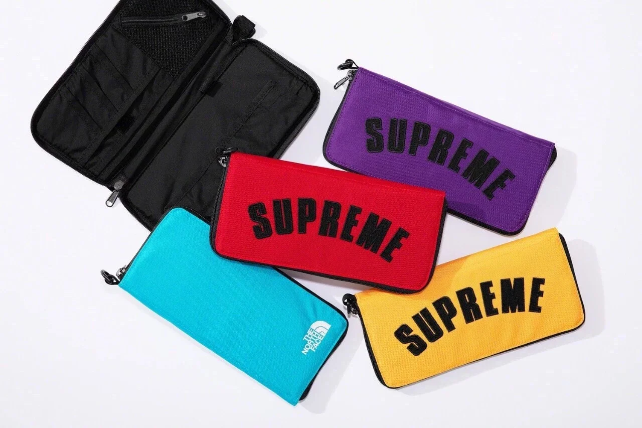 supreme tnf arc logo base wallet 钱包护照包