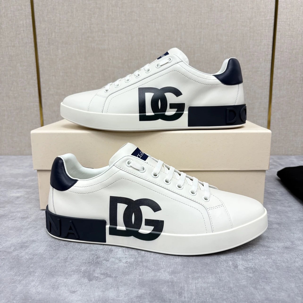 Men's Dolce & Gabbana Casual Sneakers / Skate Shoes in Napa Lambskin • Calf Leather Insole • Rubber Sole, Sizes 39–44 (38, 45, 46 Made to Order, Non-Returnable)