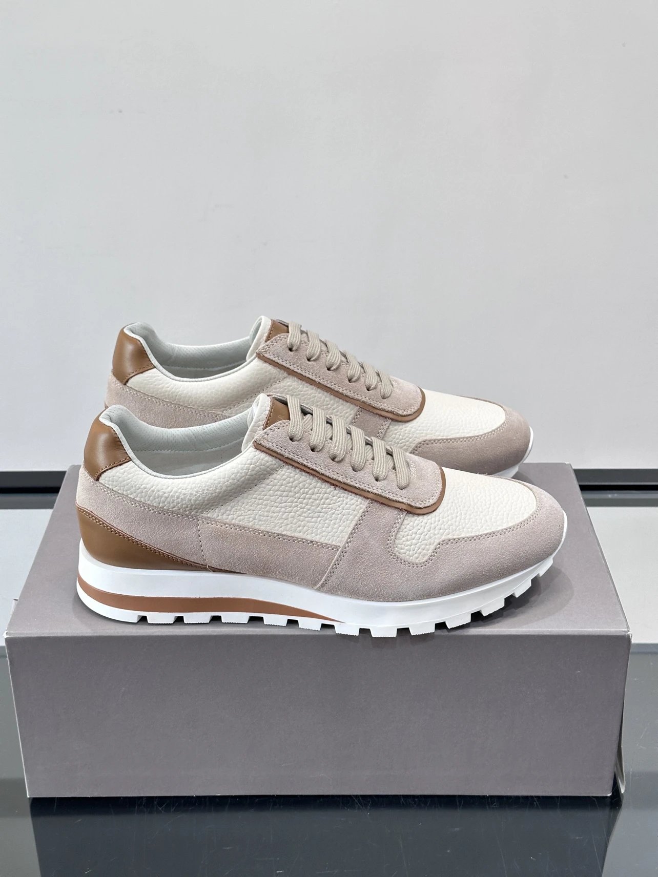 2025.12.17-Brunello Cucinelli BC Men's Casual Sneakers in Calfskin Leather, Sizes 9-44 (Sizes 45/46 Made to Order, Non-Refundable)