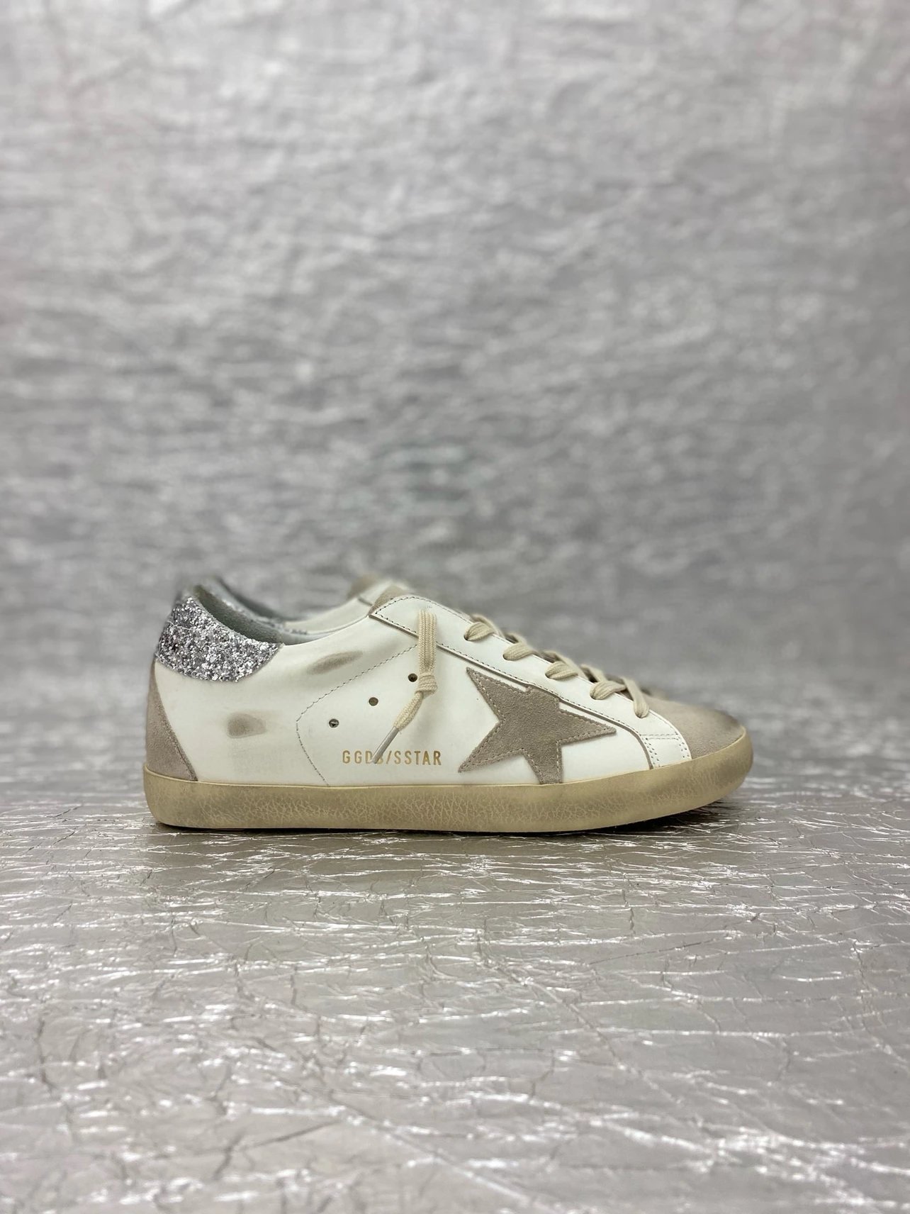 (super star series) ggdb five-point star “dirty” sneakers, “dirty” shoes, white sneakers, skate shoes, height-increasing shoes, couple shoes – gray star