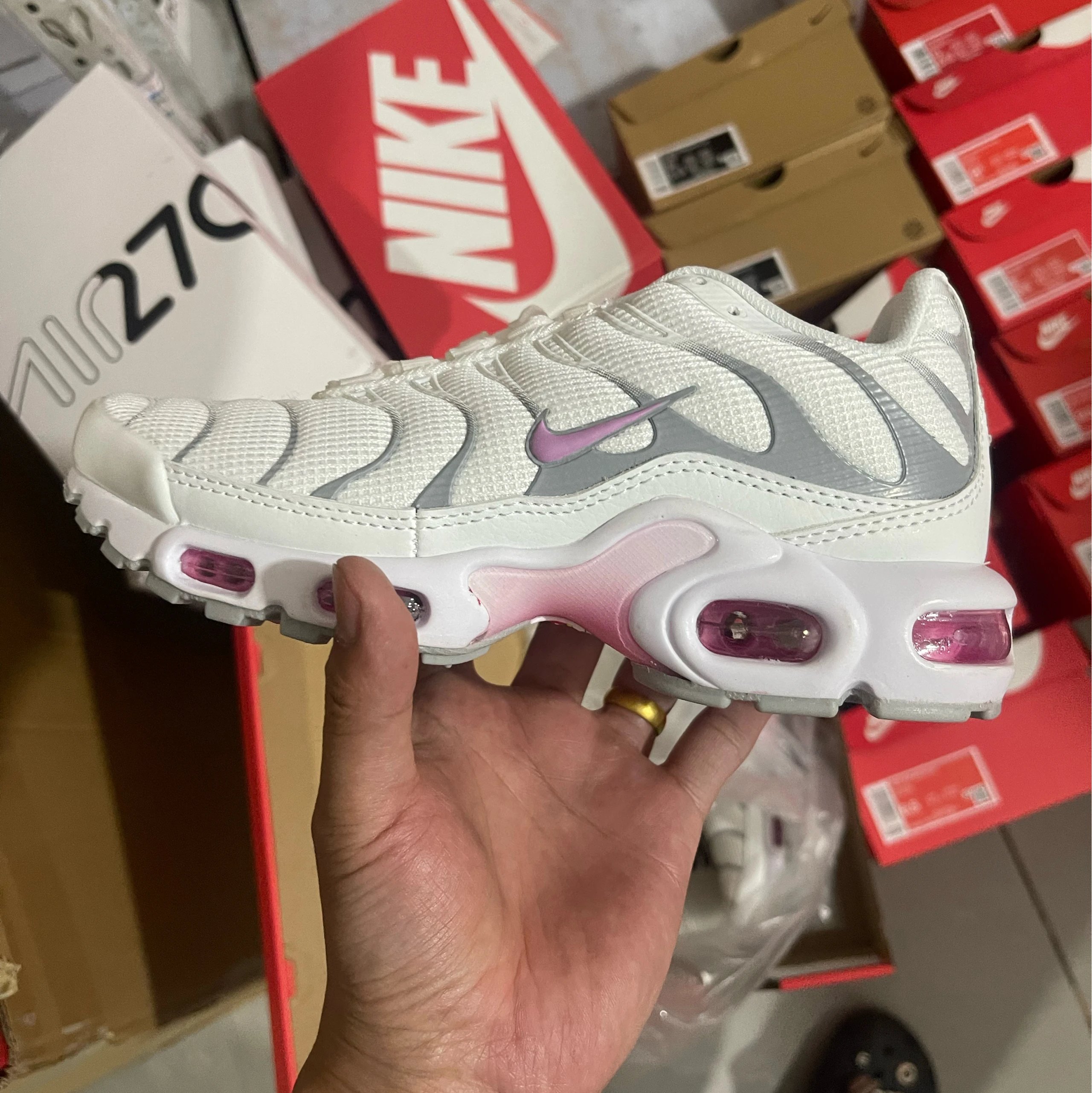 Nike Air Max Plus TN Summit White Pink Rise HF0107-100