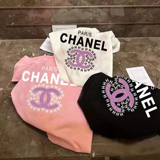 Small perfume wind spring and summer new hand-painted oil painting LOGO short-sleeved T-shirt colorful hand-painted graffiti colorful on the body effect is awesome using 230 grams of cotton fabric men and women with the same models