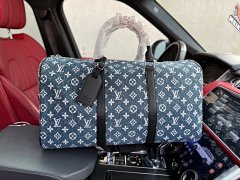 📷 High end goods ‼️ New Travel 1 Bag 💼 Travel 1 bag, 50 presbyopia embossed, detachable and adjustable shoulder strap, leather travel bag, men's travel bag, 50x27x19cm