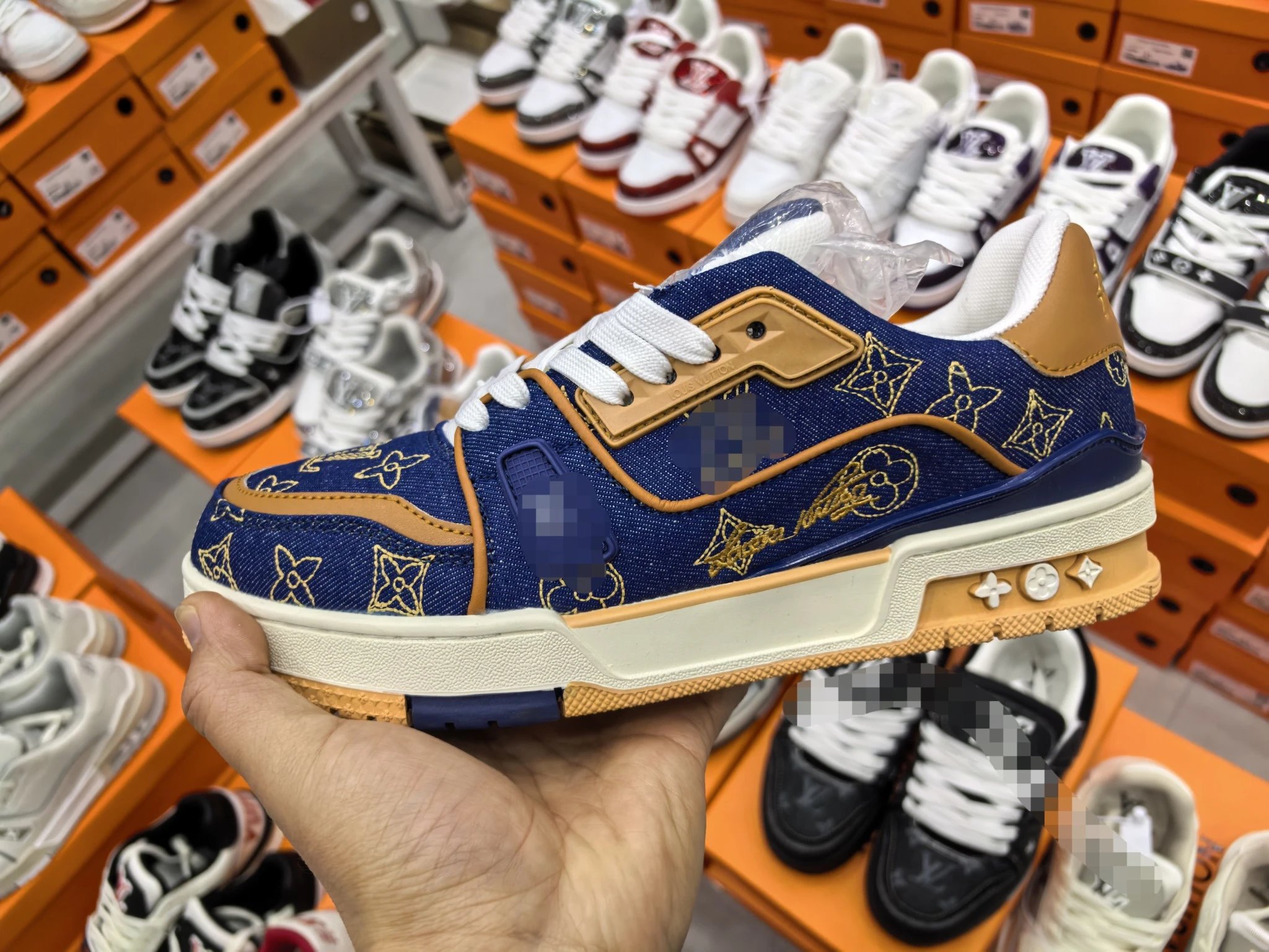 Same-day logistics – full set of gift box packaging, light luxury shoes, sneakers, new cruise ship limited edition friction, new trendy printing, men’s and women’s versions, couple rubber casual sneakers