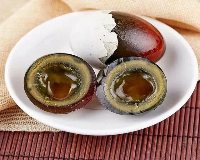 湖北特产洪湖松花皮蛋鸭蛋手工特制65 70g一个土灰泡制无铅皮蛋松花