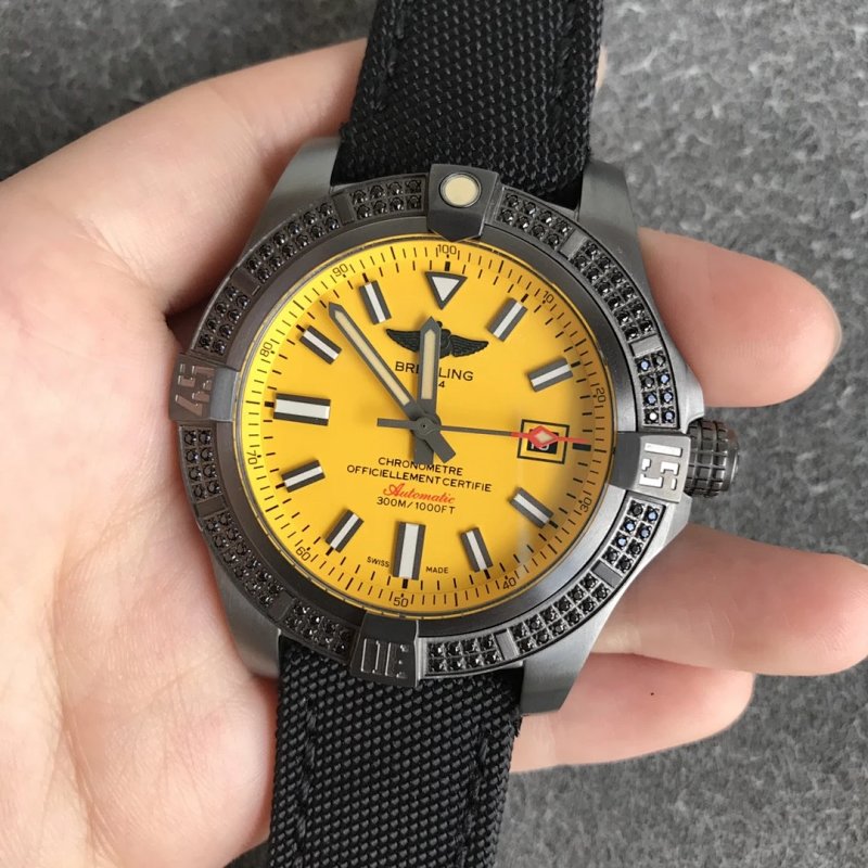 Oxf Breitling Avenger Black Bird 1